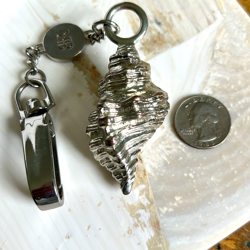 Br Silver Shell Bag Charm - image 5